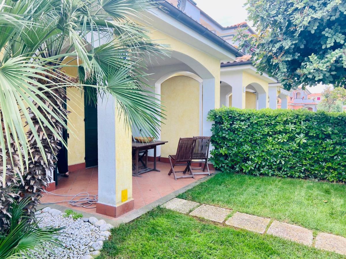 Villa Claudia A 400M Dal Mare Порто-Реканати Экстерьер фото