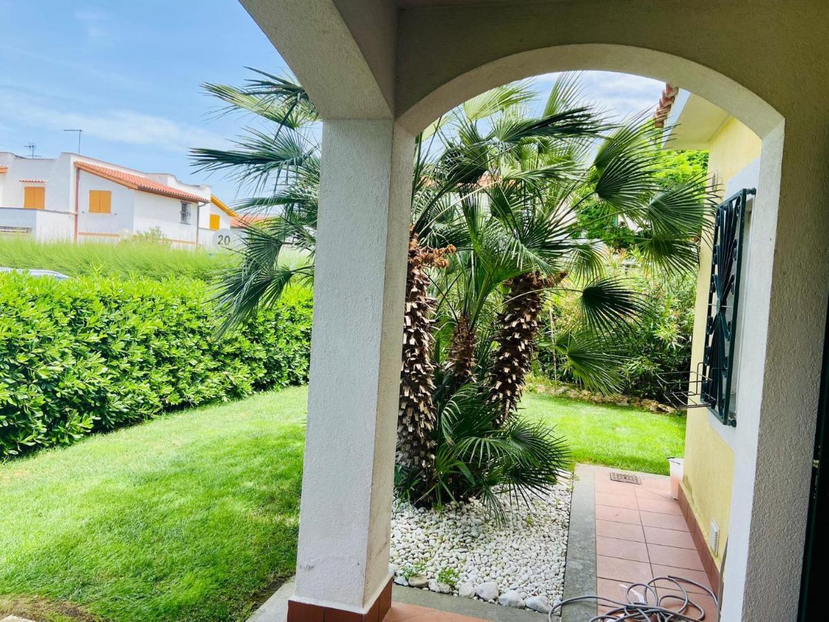 Villa Claudia A 400M Dal Mare Порто-Реканати Экстерьер фото