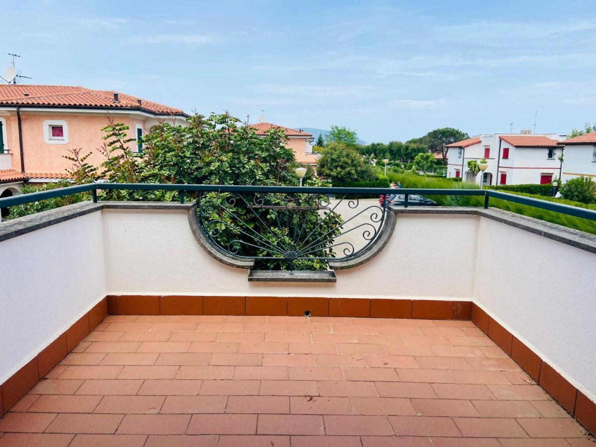 Villa Claudia A 400M Dal Mare Порто-Реканати Экстерьер фото